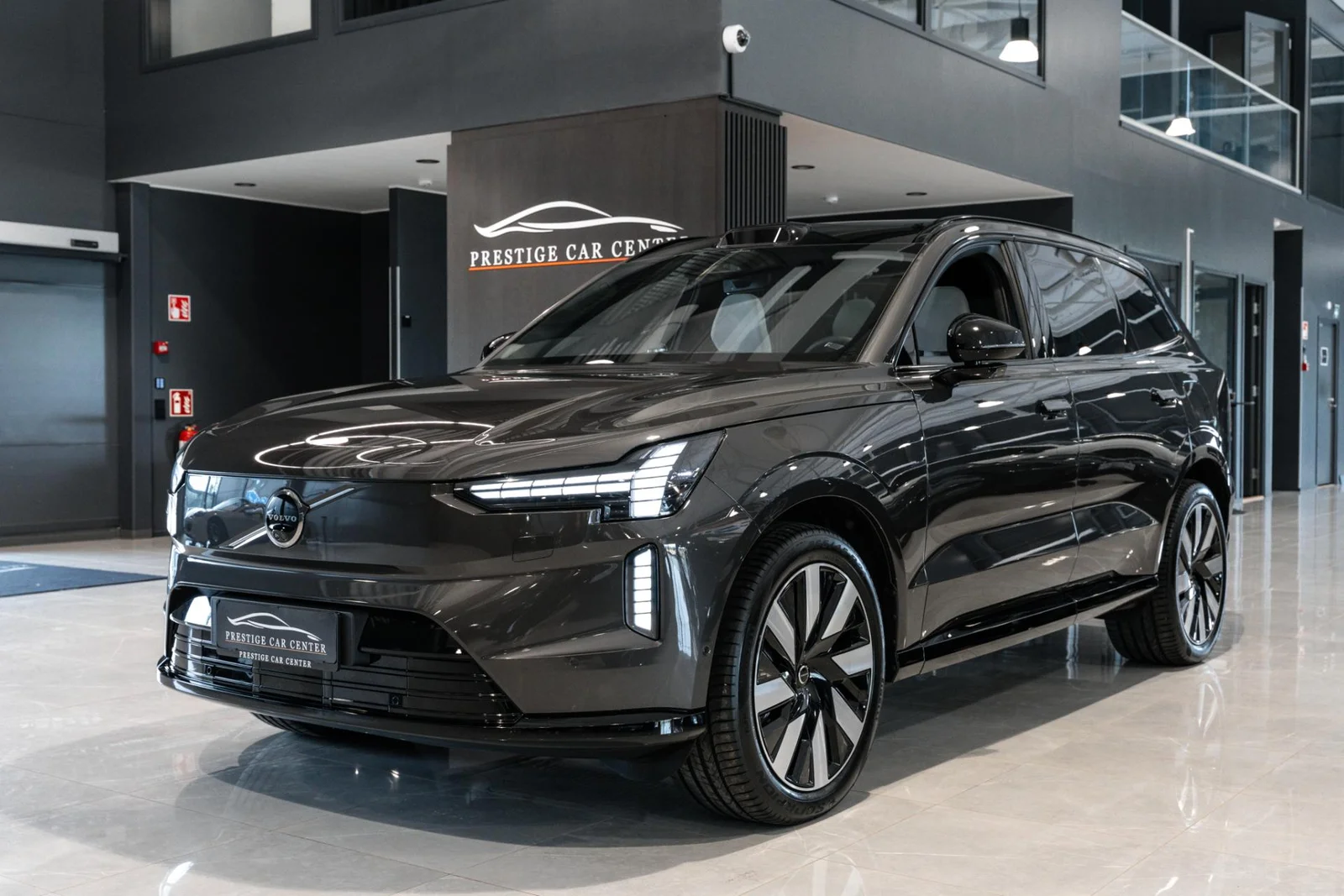 Volvo EX90 Twin Ultra 7-paikkainen ALV, kuva 2