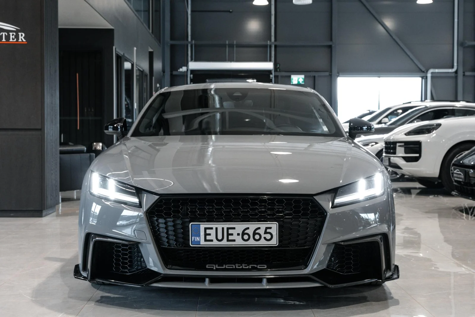 Audi TT RS Coupé 2,5 TFSI 294 kW quattro S tronic, kuva 3