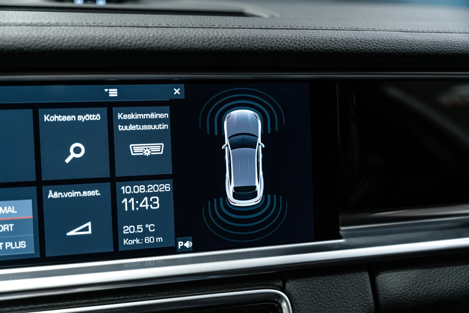 Porsche Panamera 4 E-Hybrid Sport Turismo Sport pakoputkisto / Panoraama, kuva 12