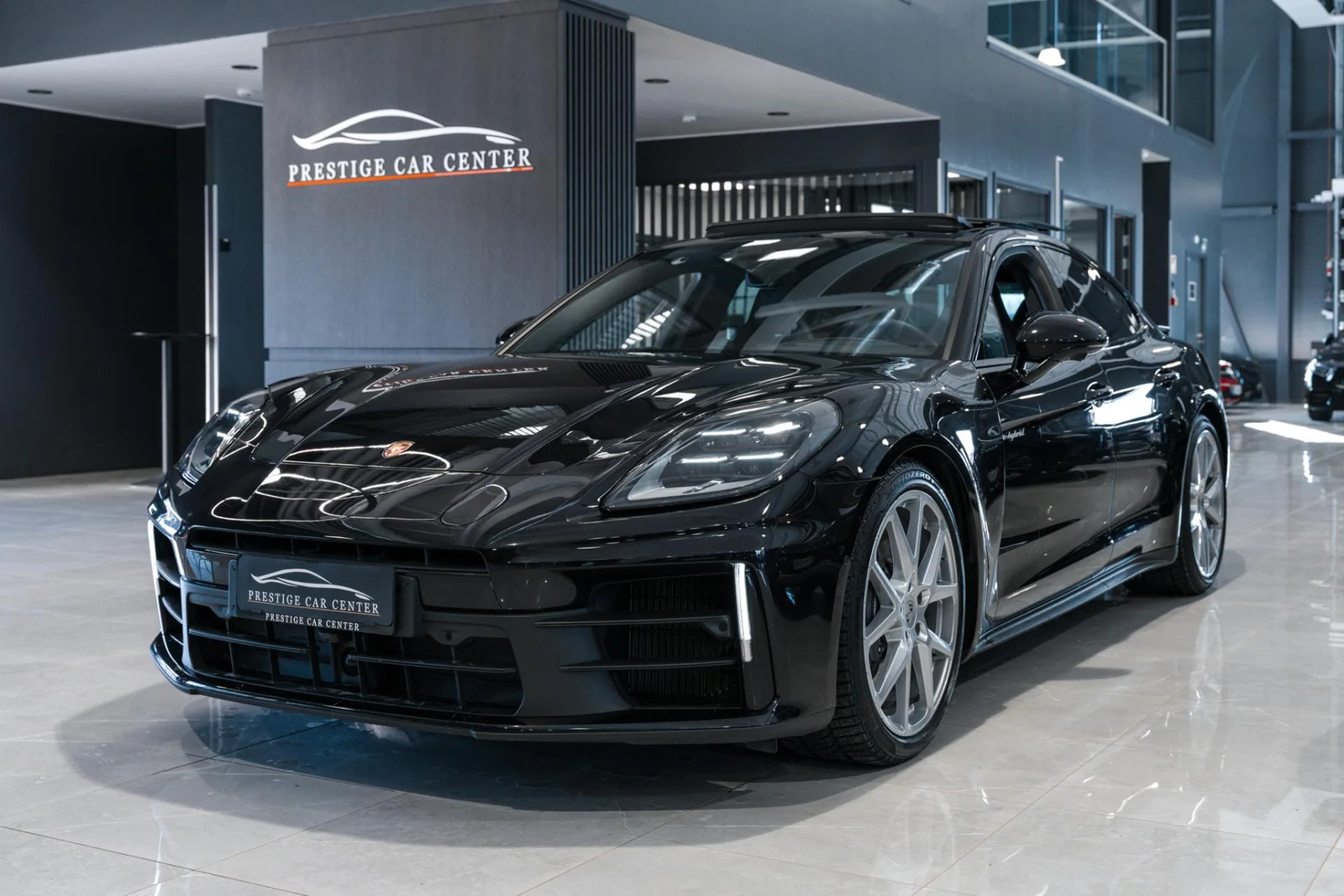 Porsche Panamera 4 E-Hybrid, kuva 2