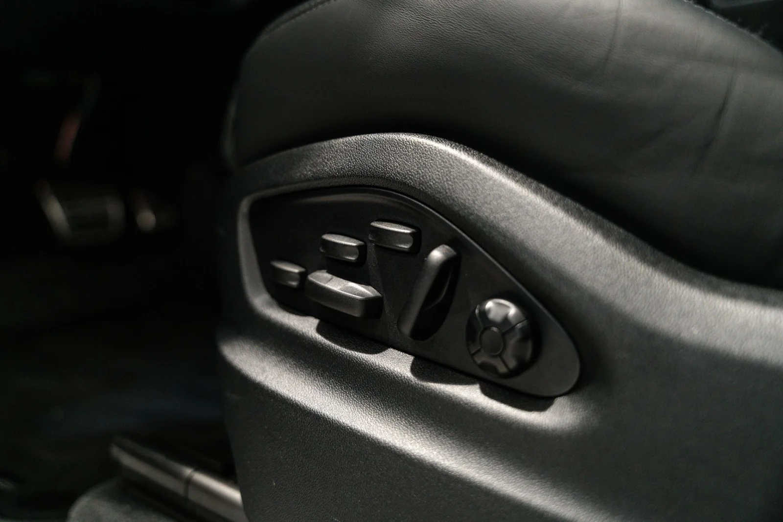 Porsche Cayenne S E-Hybrid / Tähän autoon rahoituskorko 2,99 % + kulut!, kuva 15