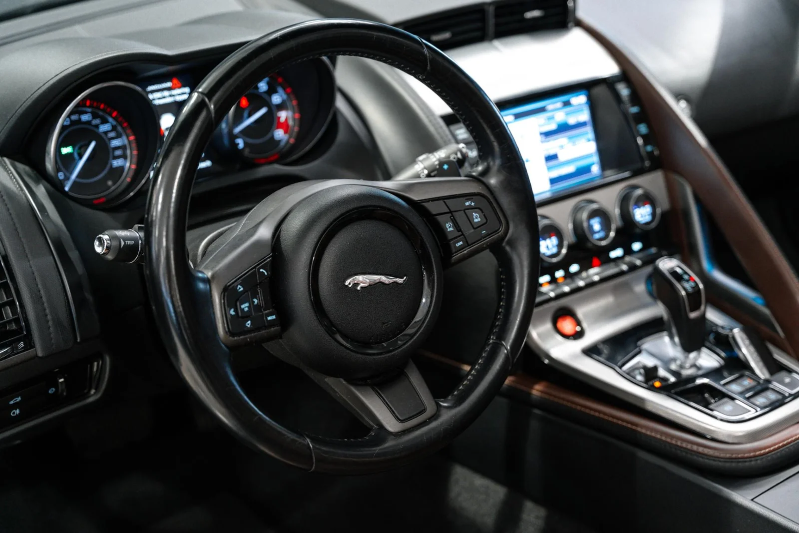 Jaguar F-type 3,0 V6 340PS Convertible, kuva 10