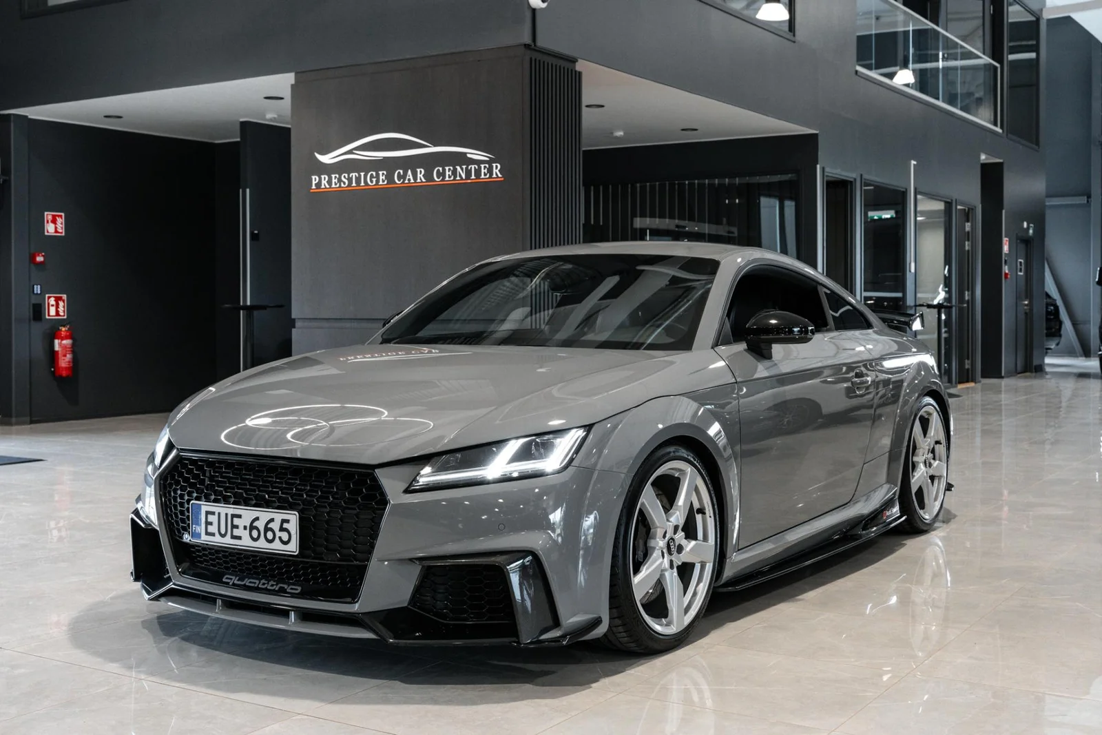 Audi TT RS Coupé 2,5 TFSI 294 kW quattro S tronic, kuva 2