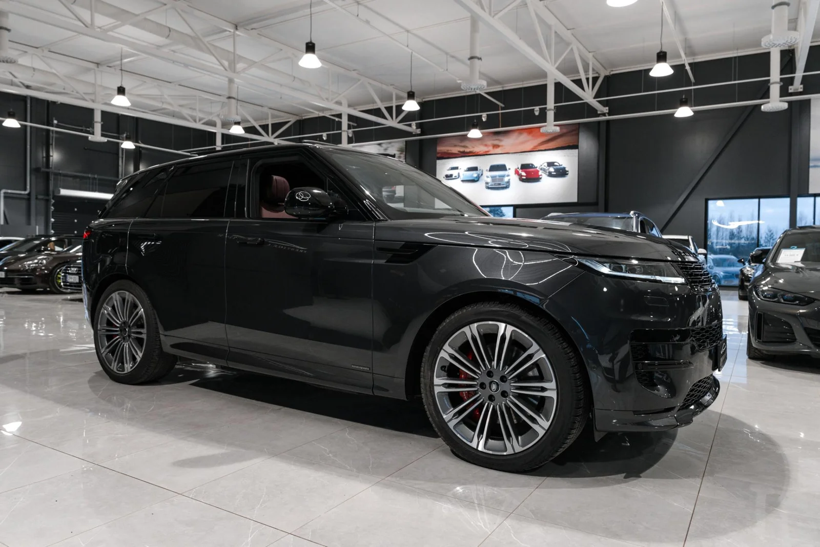 Land Rover Range Rover Sport P550e Plug-in Hybrid Autobiography, kuva 4