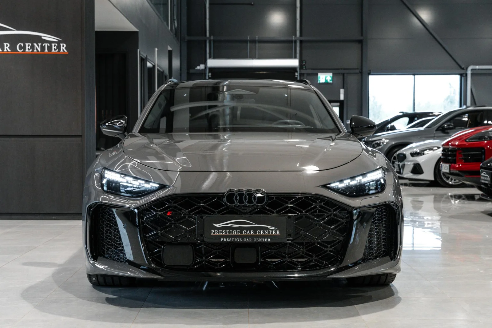 Audi RS5 Avant quattro Sport RS paketti HUIPPUVARUSTELTU!!!, kuva 3