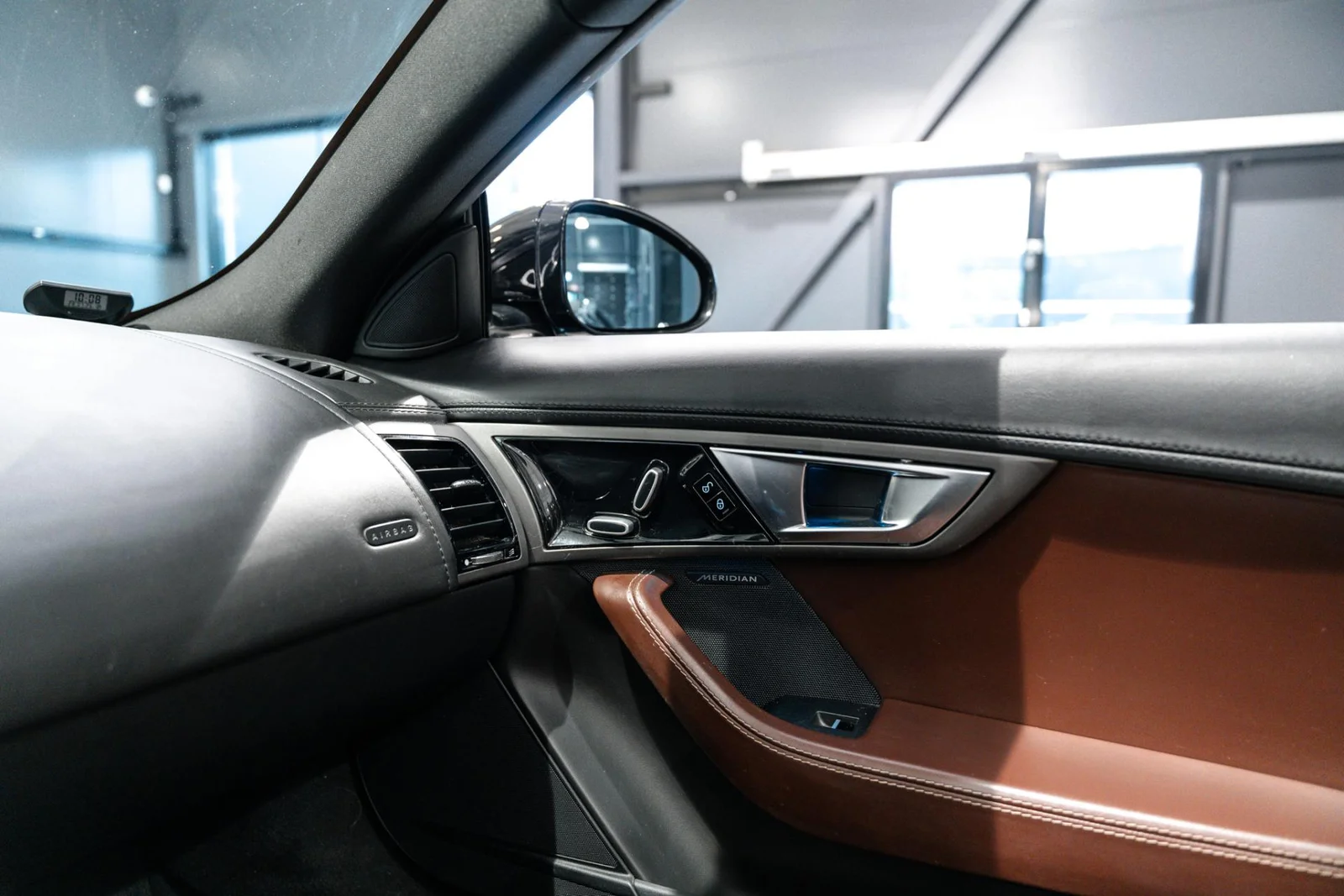 Jaguar F-type 3,0 V6 340PS Convertible, kuva 13