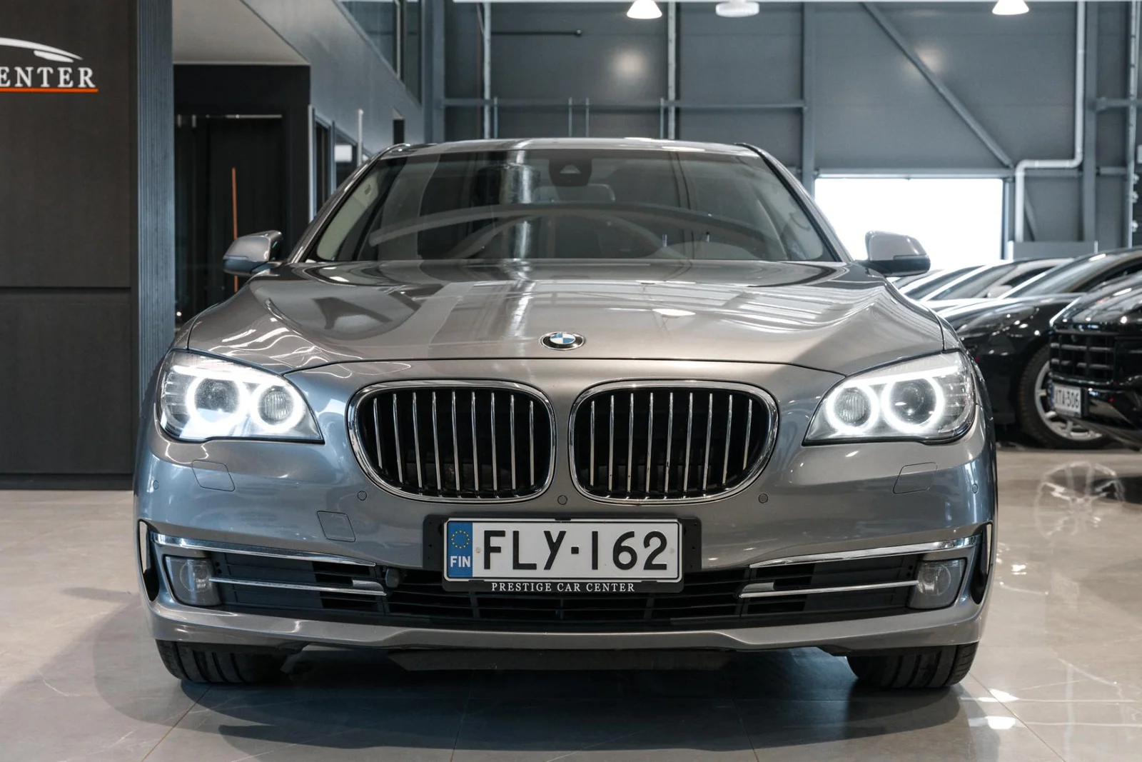 BMW 730 TwinPower Turbo A xDrive F01 Sedan, kuva 3