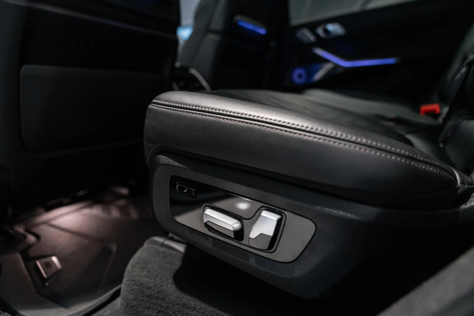 BMW X7 G07 xDrive40d A MHEV HUIPPUVARUSTELU!!!, kuva 14