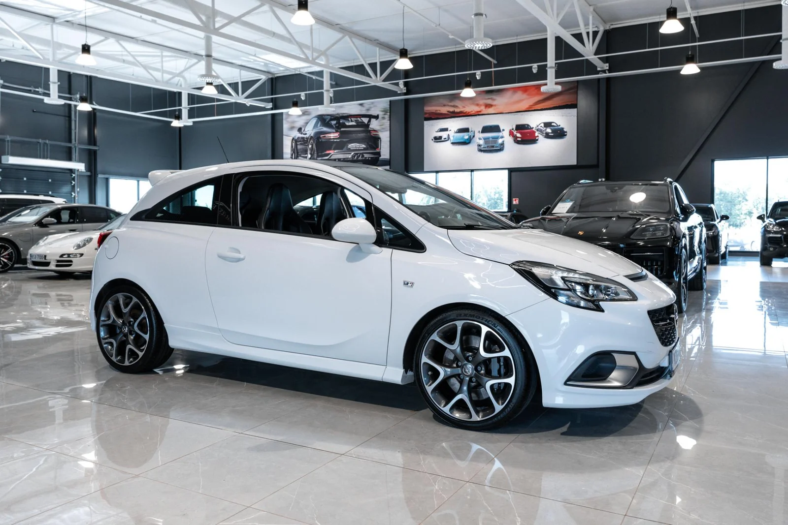 Opel Corsa OPC 1,6 Turbo 152kW MT6 Suomi-auto, kuva 4