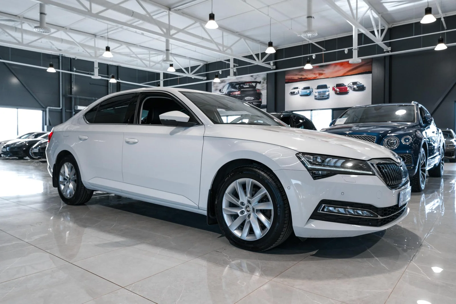Skoda Superb 2,0 TDI 190 4x4 Style DSG Autom., kuva 4