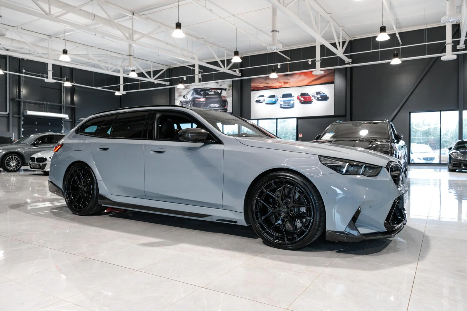 BMW M5 G99 Touring Akrapovic / Vossen / Hiilikuitu, kuva 4