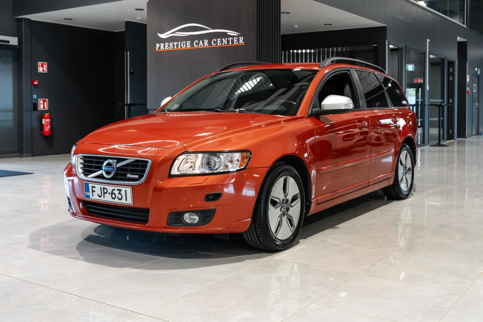 Volvo V50 1,6D DRIVe start/stop Momentum man, kuva 2