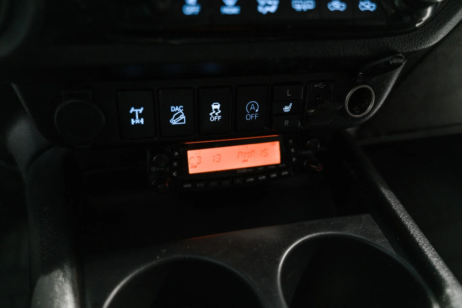 Toyota Hilux Truck Masters OX 4X4 Double Cab 2,4 D-4D 150 4WD, kuva 19