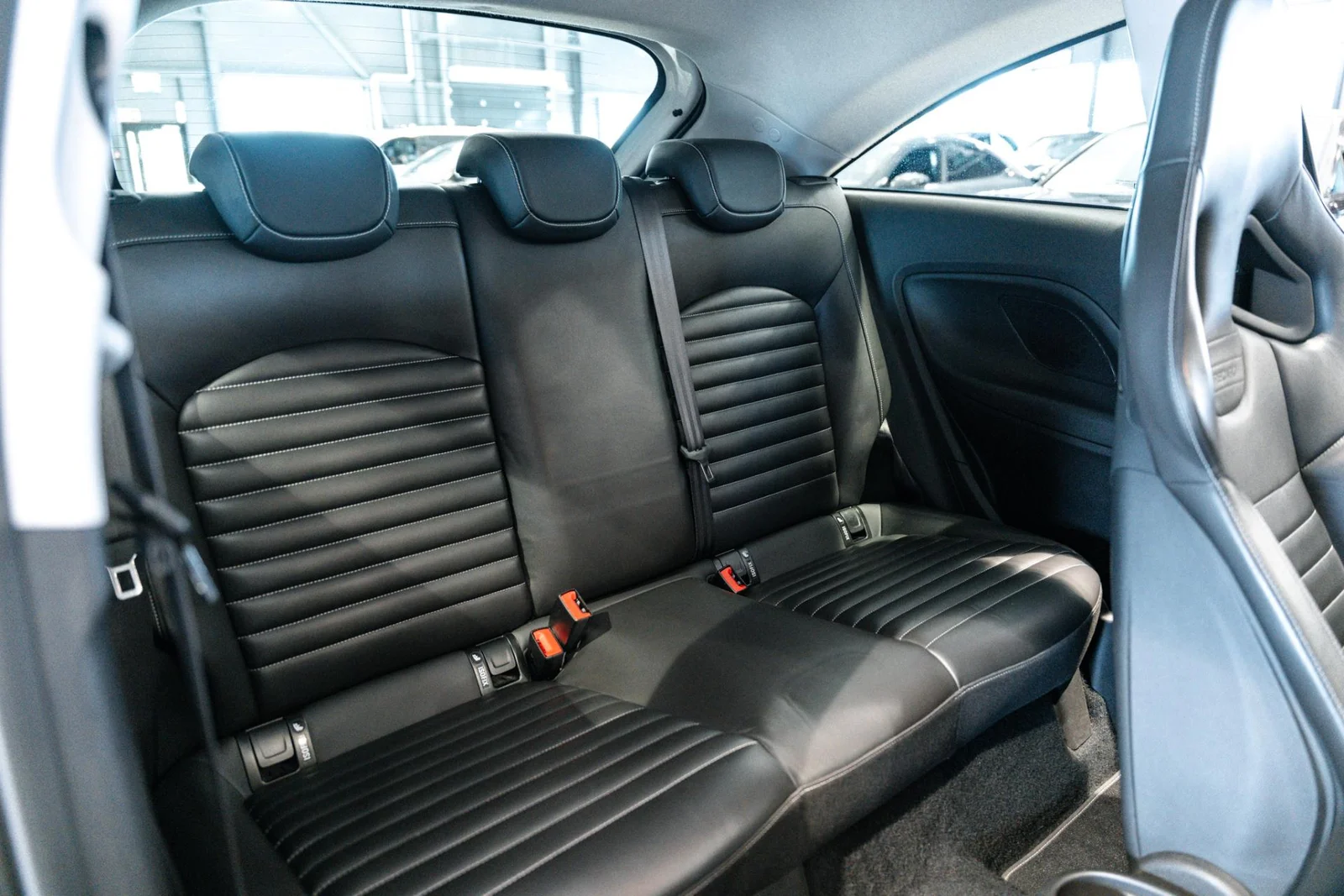 Opel Corsa OPC 1,6 Turbo 152kW MT6 Suomi-auto, kuva 10