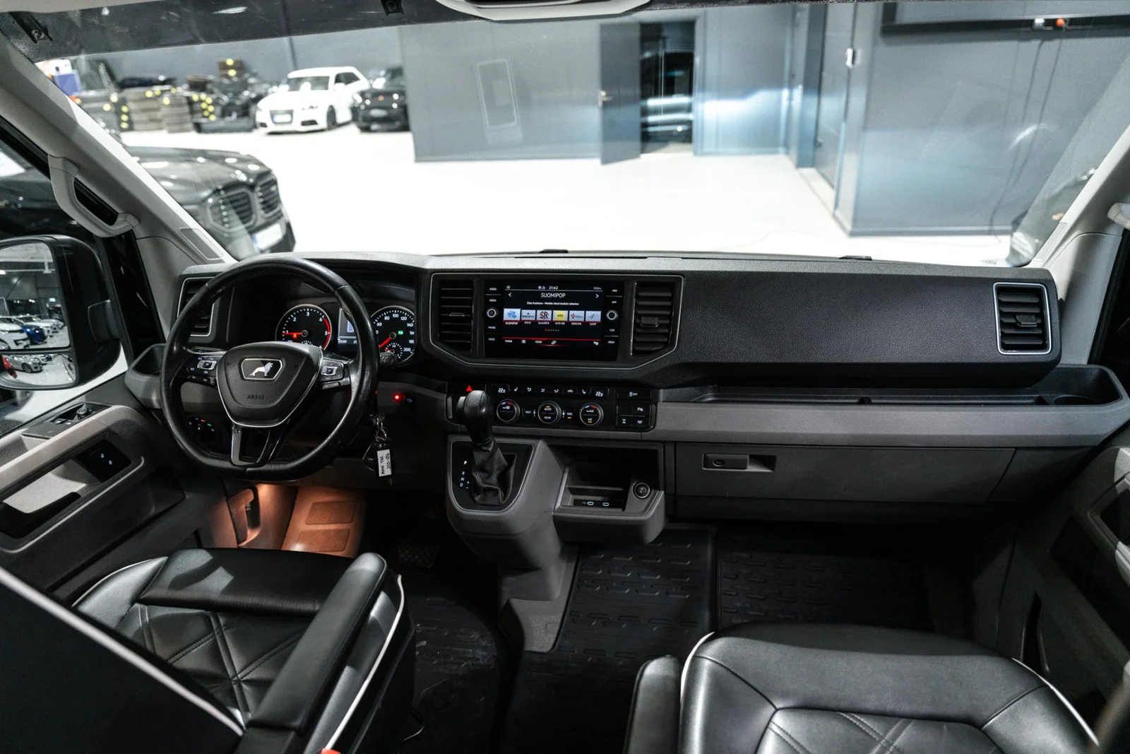 MAN TGE 3.180 4X4 4490L Extrapitkä NÄYTTÄVÄ!, kuva 8