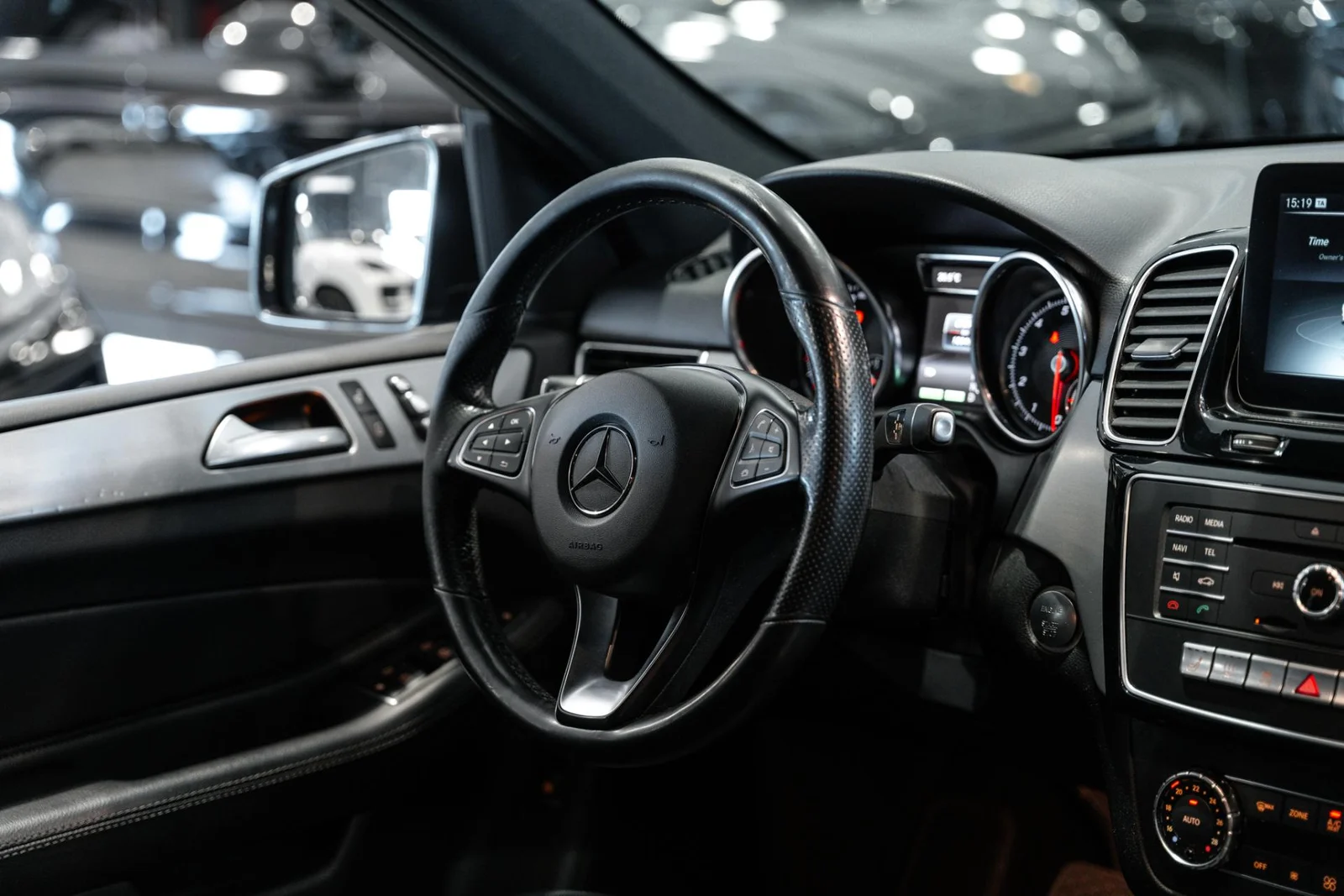 Mercedes-Benz GLE 500 e 4Matic, kuva 11