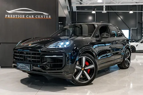 Porsche Cayenne S E-Hybrid / Tähän autoon rahoituskorko 2,99 % + kulut!