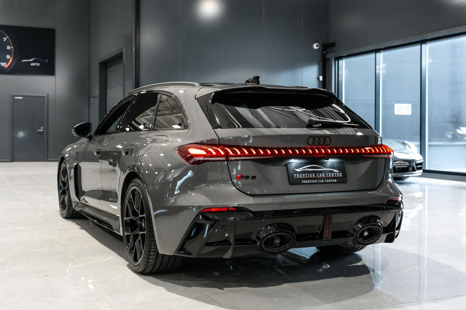 Audi RS5 Avant quattro Sport RS paketti HUIPPUVARUSTELTU!!!, kuva 5