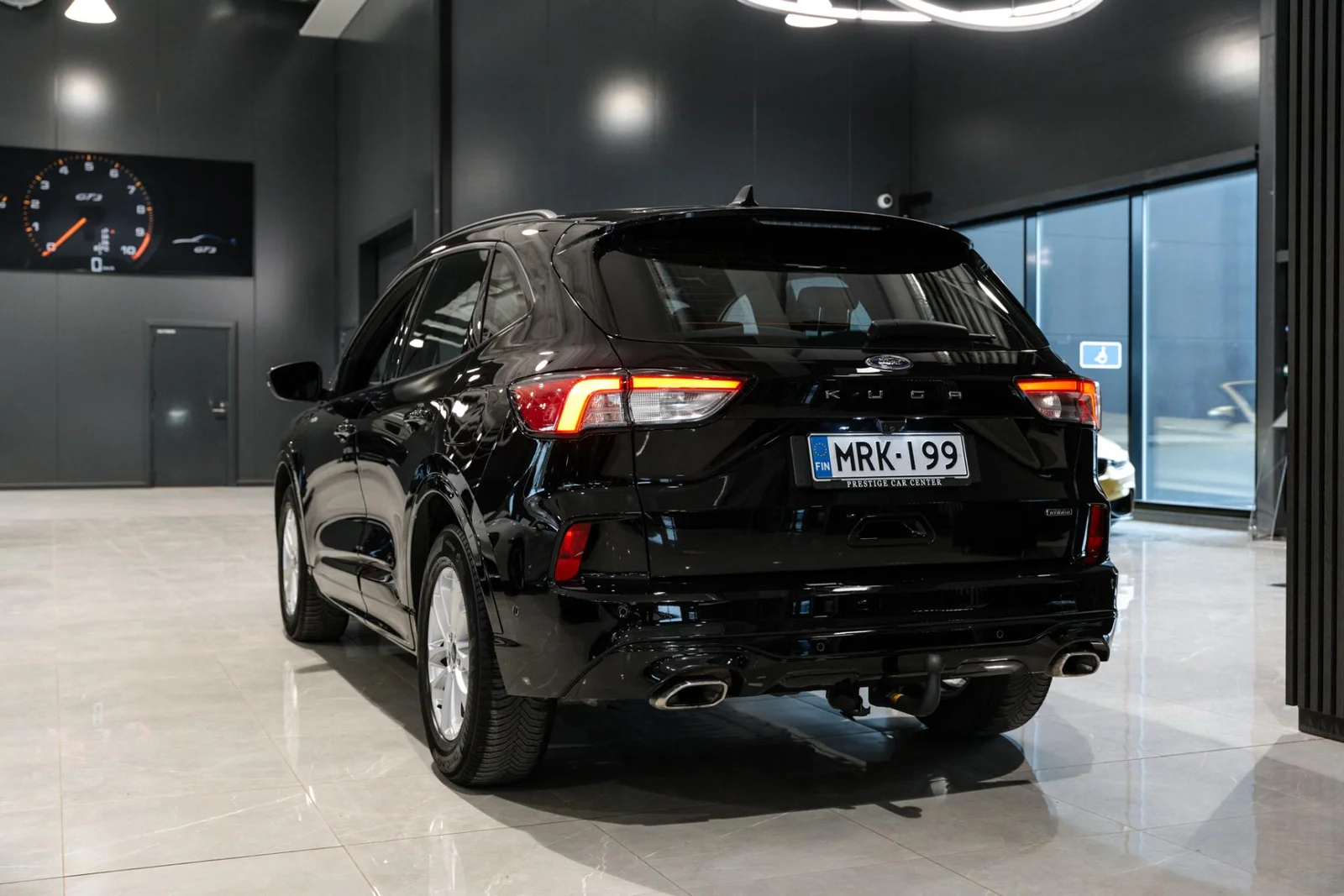Ford Kuga 2,5 Ladattava hybridi (PHEV) 225hv CVT FWD ST-Line 5-ovinen, kuva 5