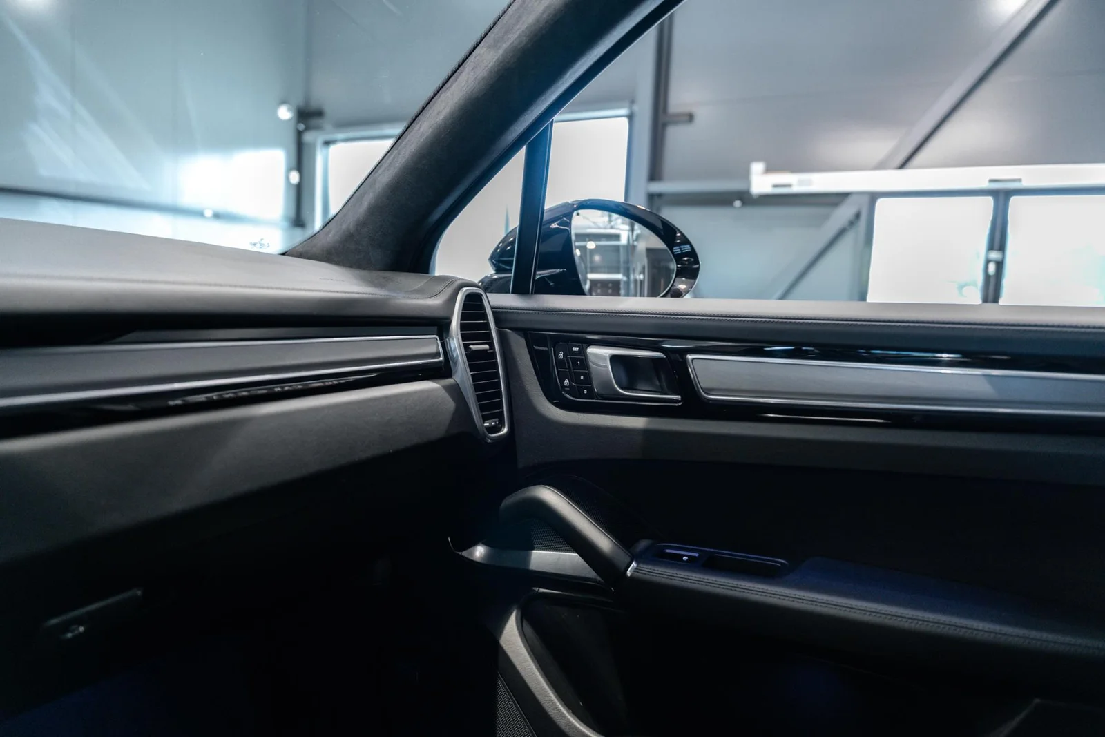 Porsche Cayenne Turbo S E-Hybrid, kuva 17