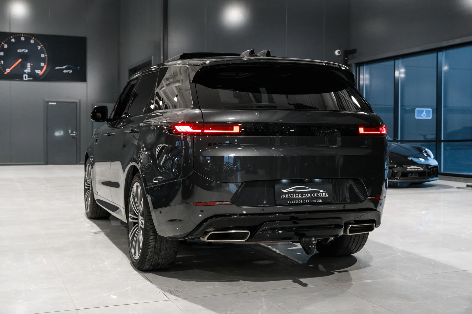 Land Rover Range Rover Sport P550e Plug-in Hybrid Autobiography, kuva 5