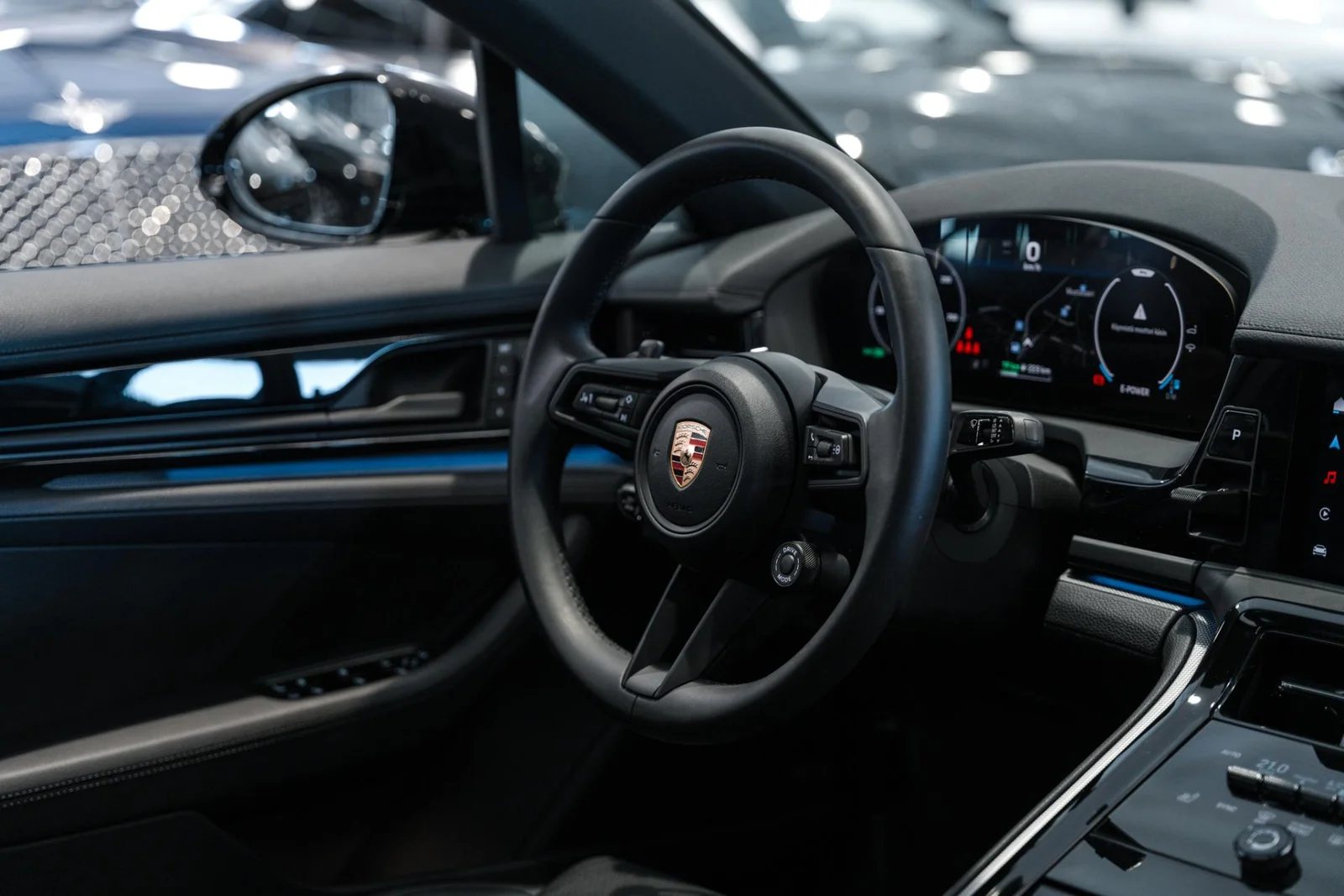 Porsche Panamera 4 E-Hybrid, kuva 9