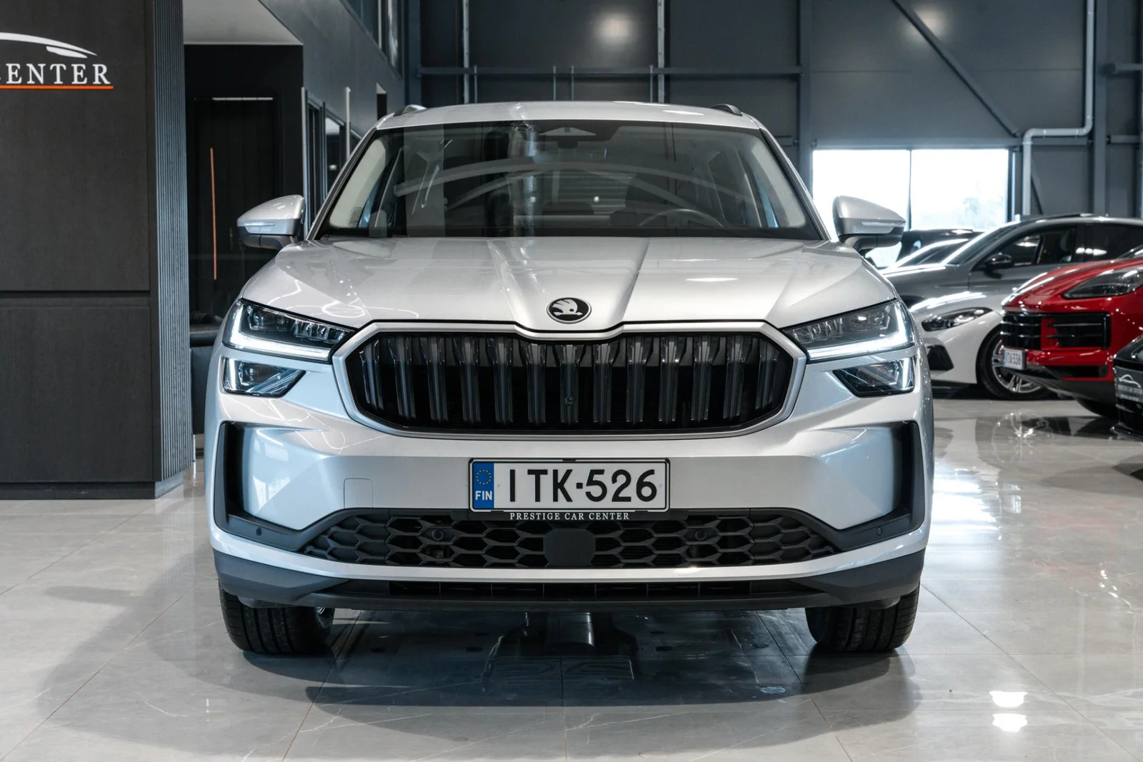 Skoda Kodiaq 1.5 TSI PHEV Selection Explore Edt. DSG Autom. / Pidennetty tehdastakuu / ALV, kuva 3