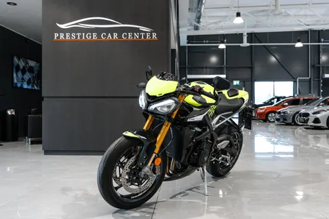 Triumph Street Triple MOTO 2