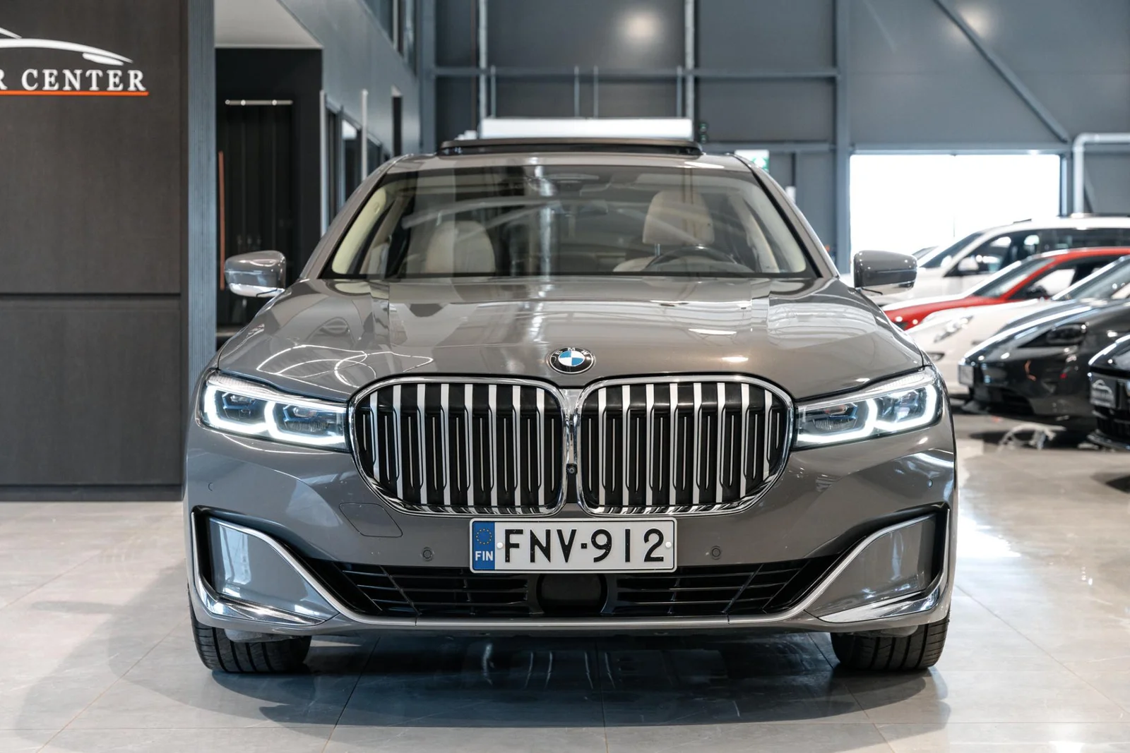 BMW 745 G12 Sedan 745Le A xDrive HUIPPUVARUSTELTU!, kuva 3