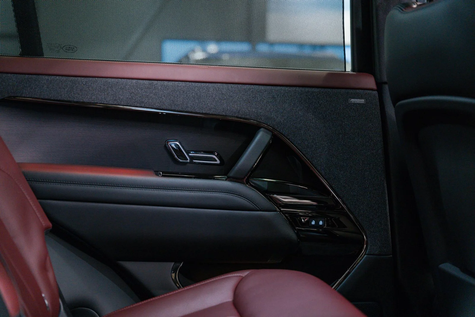 Land Rover Range Rover Sport P550e Plug-in Hybrid Autobiography, kuva 10
