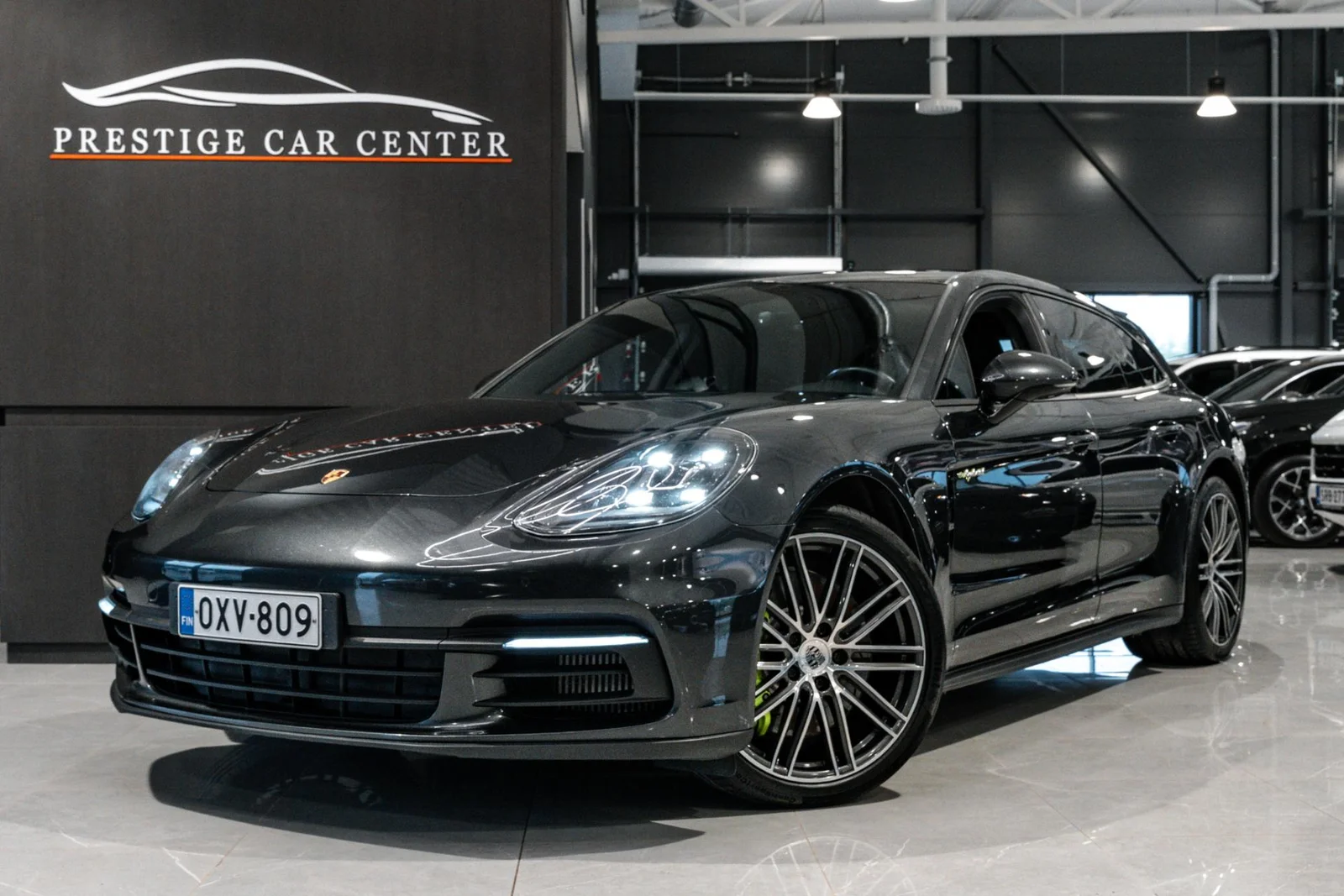 Porsche Panamera 4 E-Hybrid Sport Turismo Sport pakoputkisto / Panoraama, kuva 1