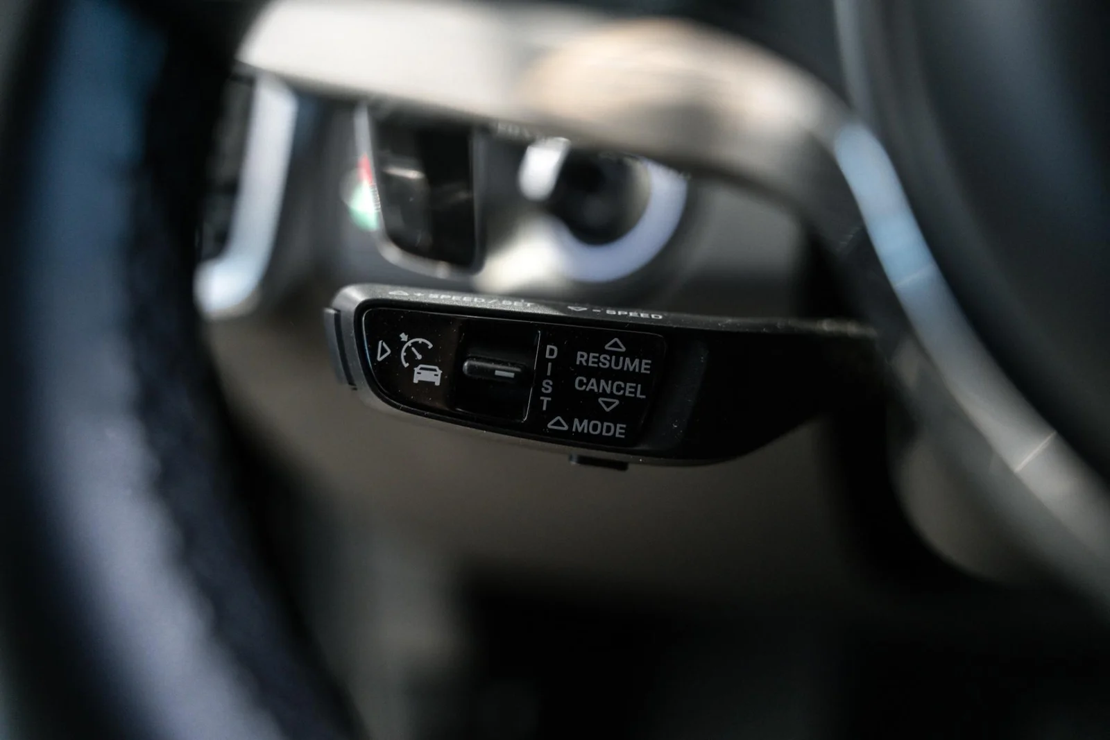 Porsche Cayenne E-Hybrid NÄYTTÄVÄ / HUPPUVARUSTELU! (3,95% Korko KAMPANJA!), kuva 16