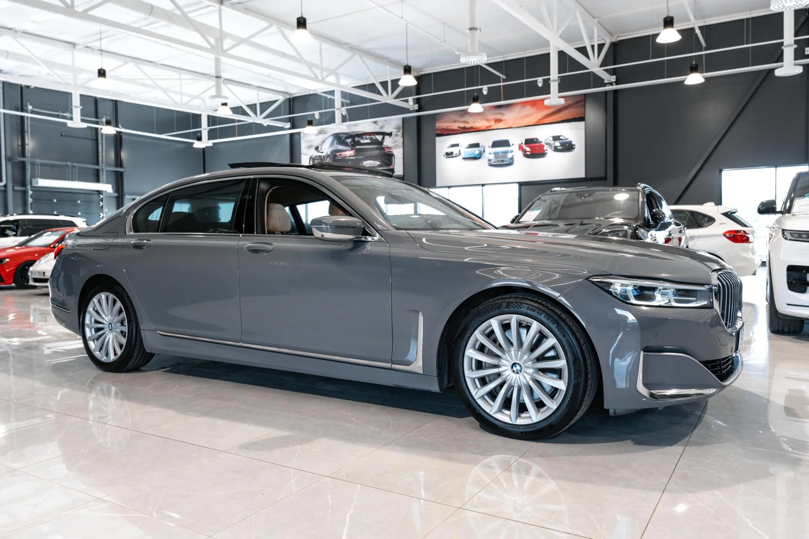 BMW 745 G12 Sedan 745Le A xDrive HUIPPUVARUSTELTU!, kuva 4