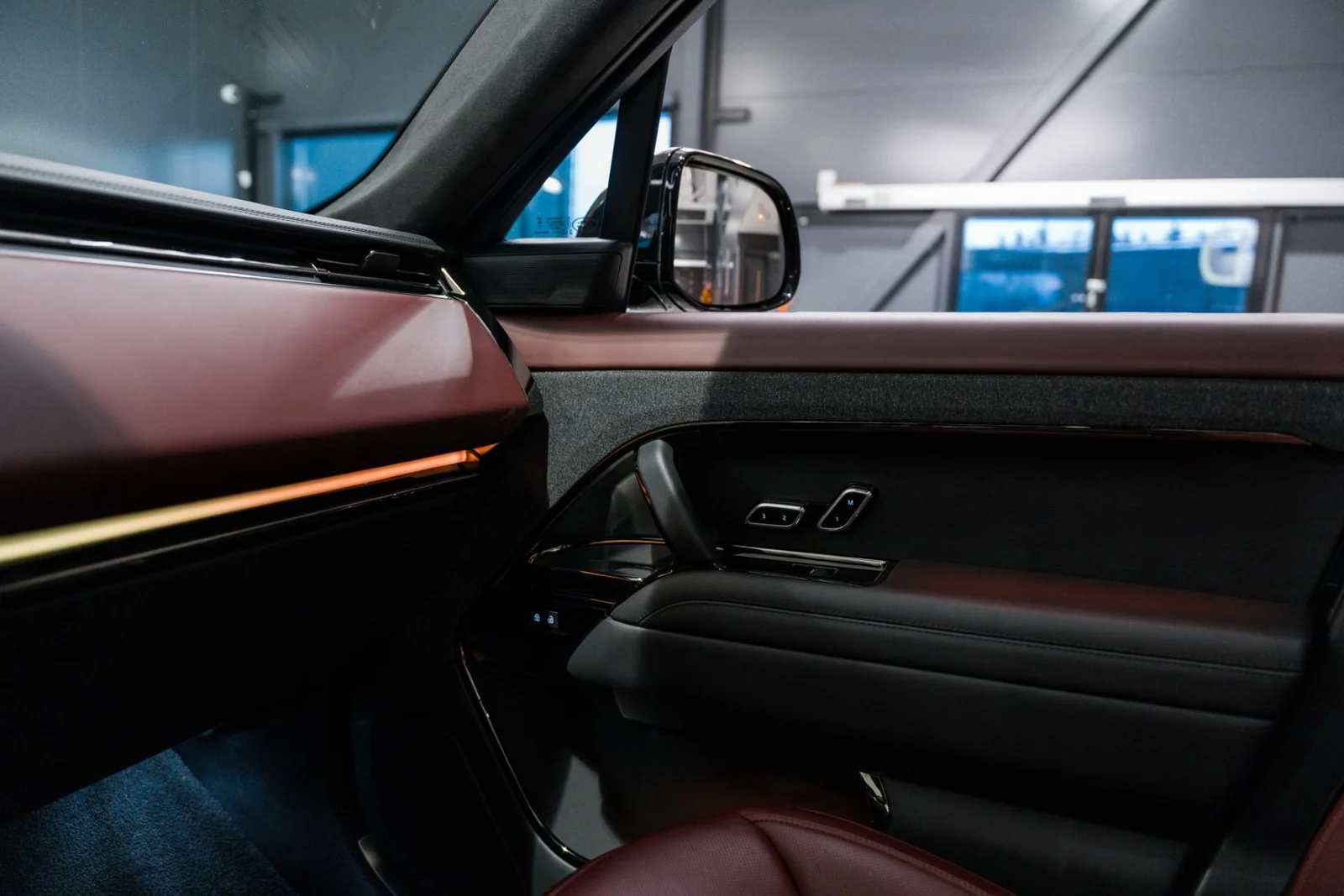 Land Rover Range Rover Sport P550e Plug-in Hybrid Autobiography, kuva 17