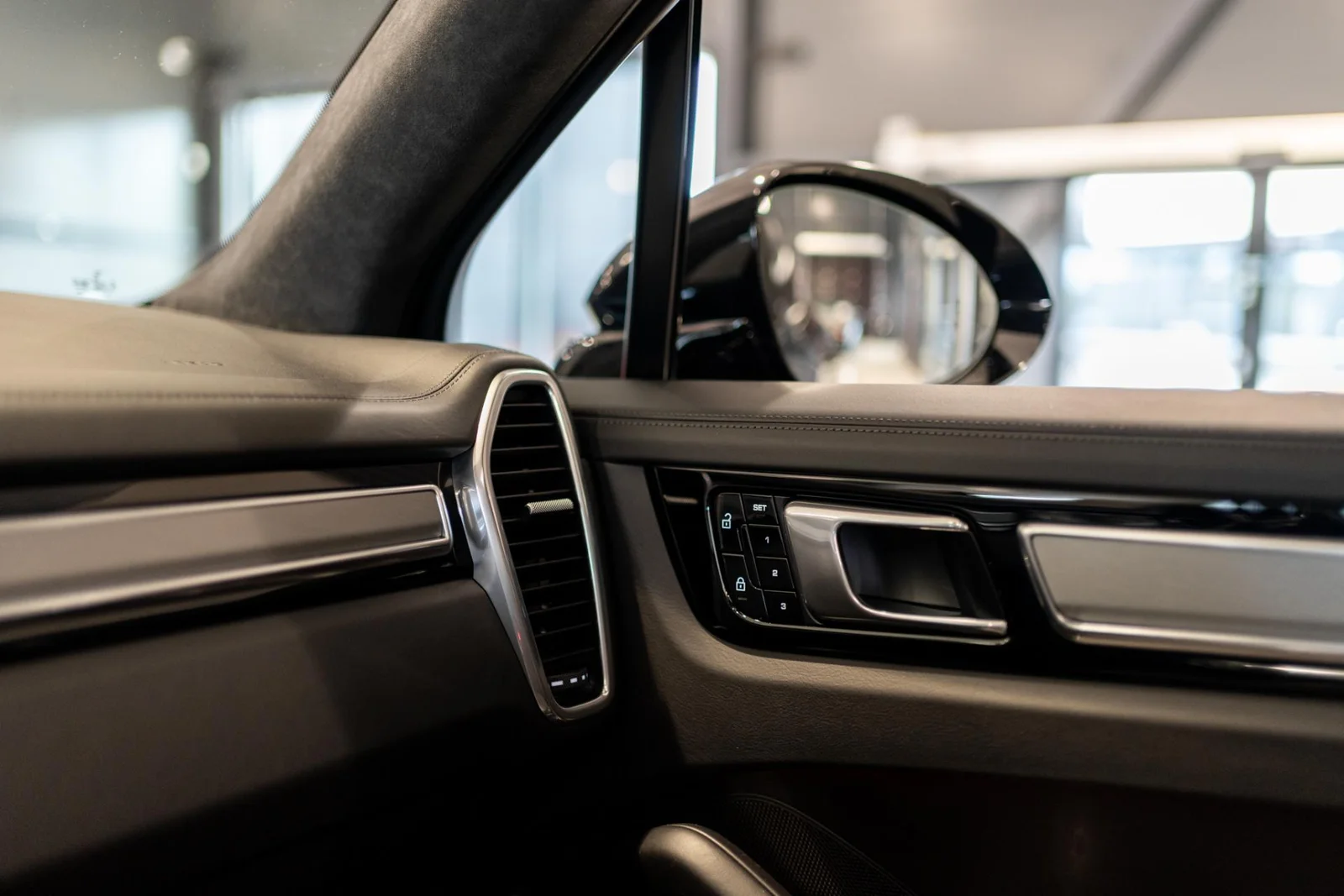Porsche Cayenne Turbo S E-Hybrid, kuva 22