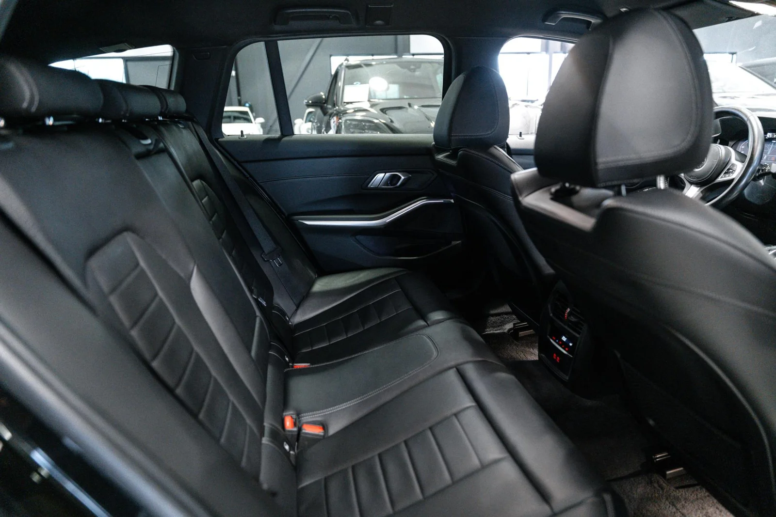 BMW M340i G21 Touring M340i A xDrive HUIPPUVARUSTELTU!, kuva 9
