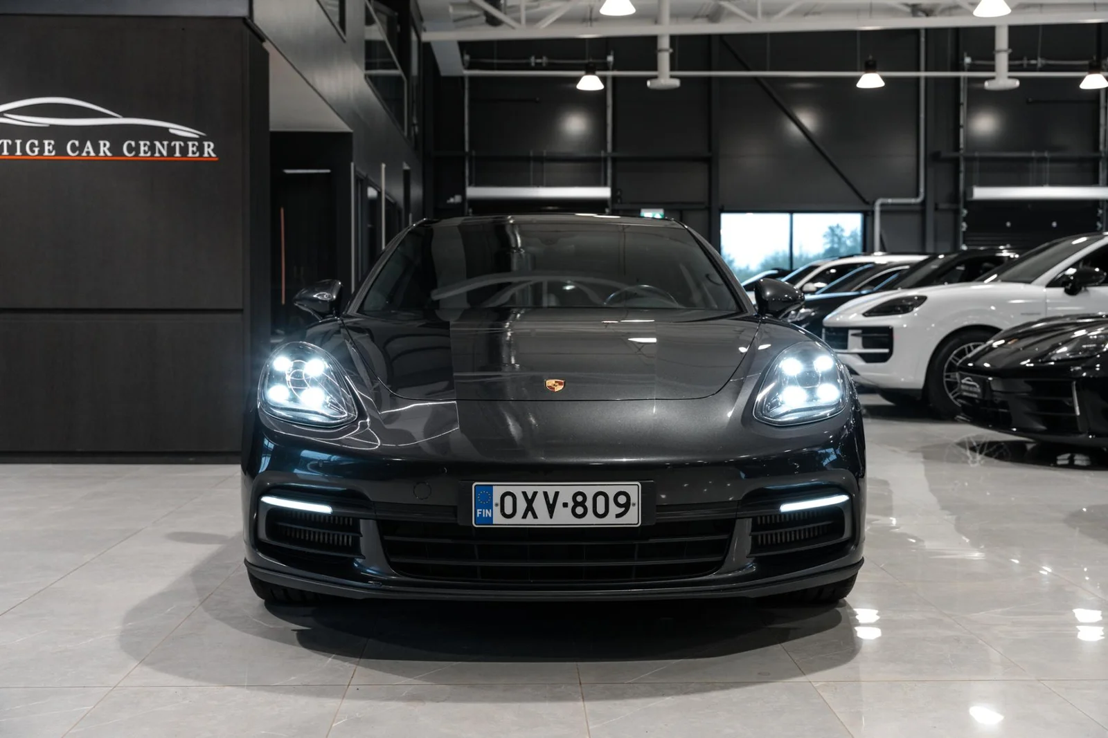 Porsche Panamera 4 E-Hybrid Sport Turismo Sport pakoputkisto / Panoraama, kuva 3