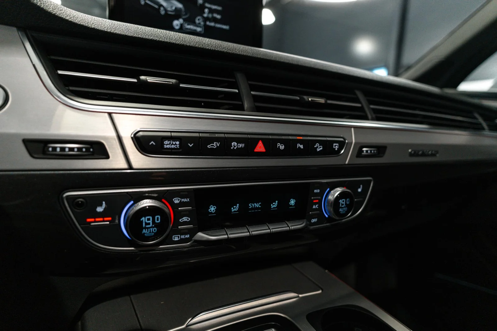 Audi Q7 Business 3,0 V6 TDI e-tron quattro tiptronic S-line HUIPPUVARUSTELTU!, kuva 10