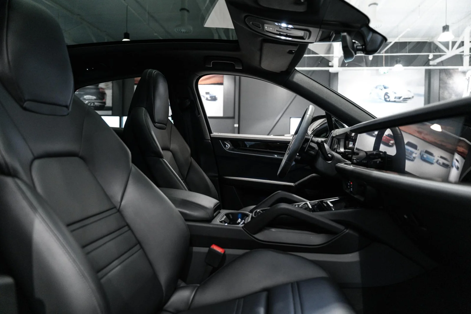 Porsche Cayenne E-Hybrid Coupé Facelift / Suomi-auto, kuva 9
