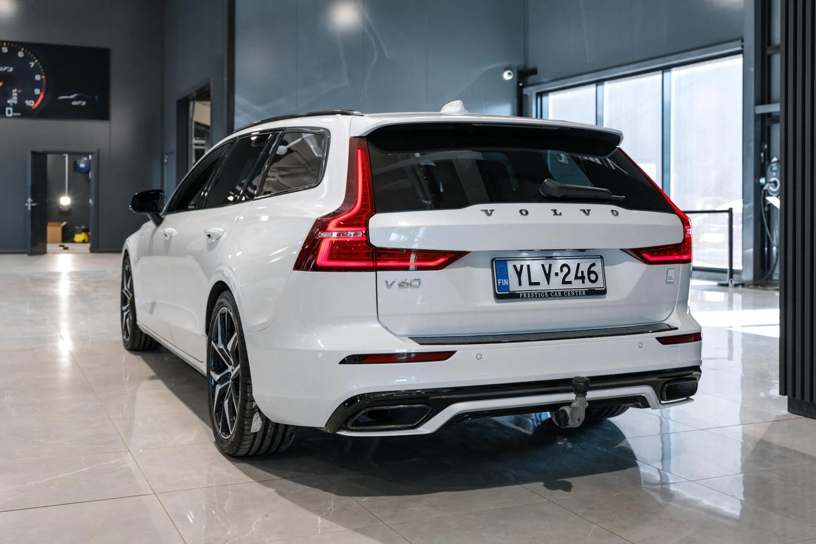 Volvo V60 T8 AWD Long Range Polestar Engineered Edition aut, kuva 5