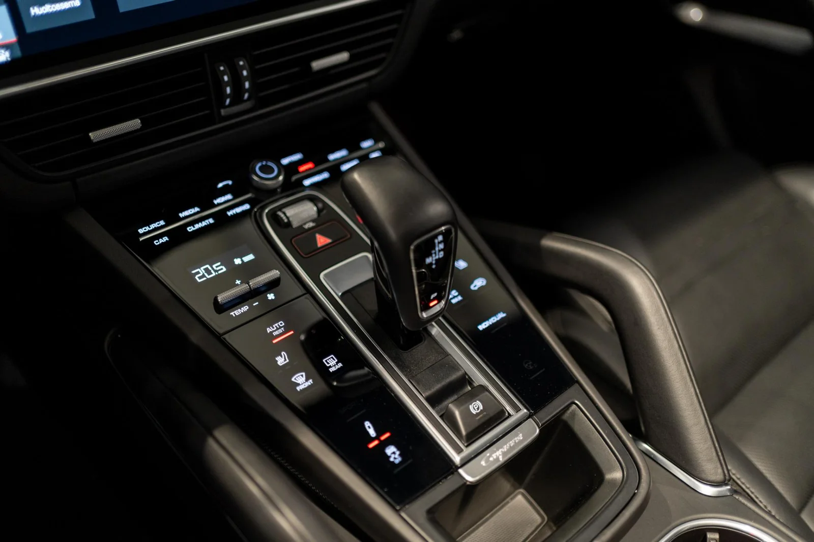 Porsche Cayenne Turbo S E-Hybrid, kuva 23