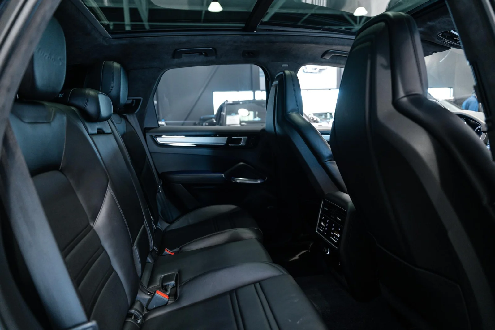 Porsche Cayenne Turbo S E-Hybrid, kuva 10
