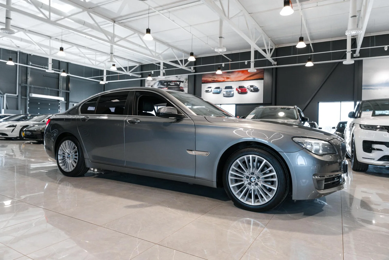 BMW 730 TwinPower Turbo A xDrive F01 Sedan, kuva 4