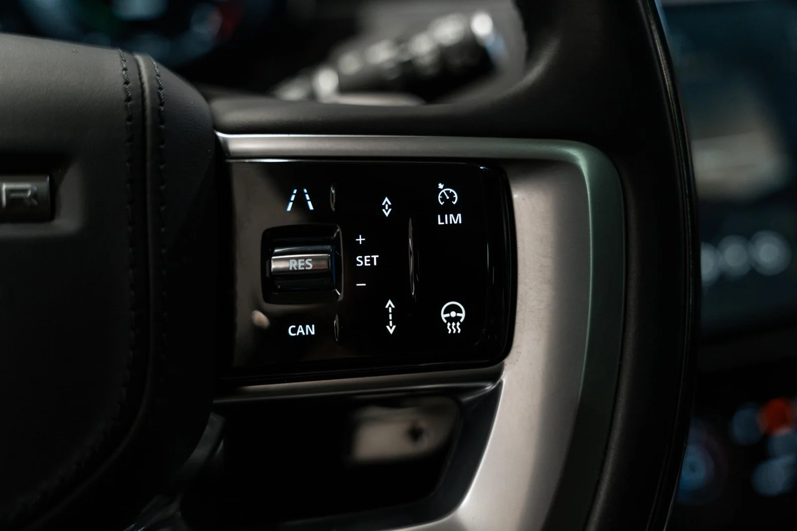 Land Rover Range Rover P510e Plug-in Hybrid Autobiography Suomi-auto, kuva 22