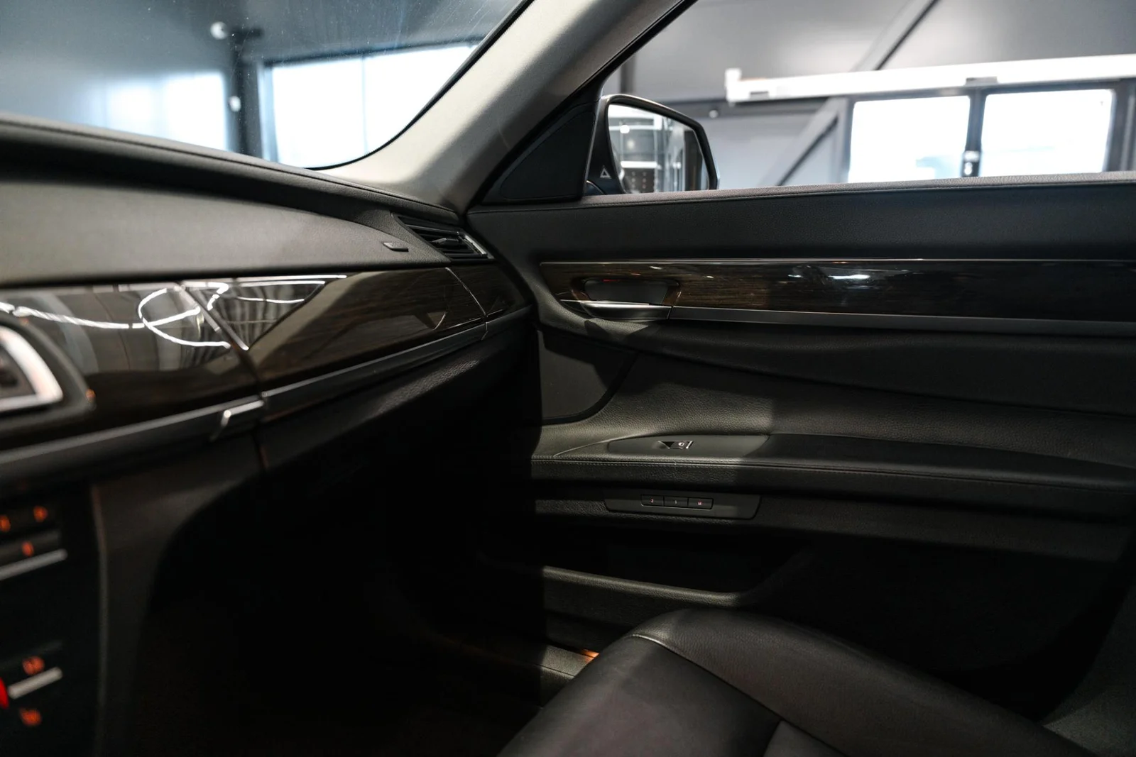 BMW 730 TwinPower Turbo A xDrive F01 Sedan, kuva 14