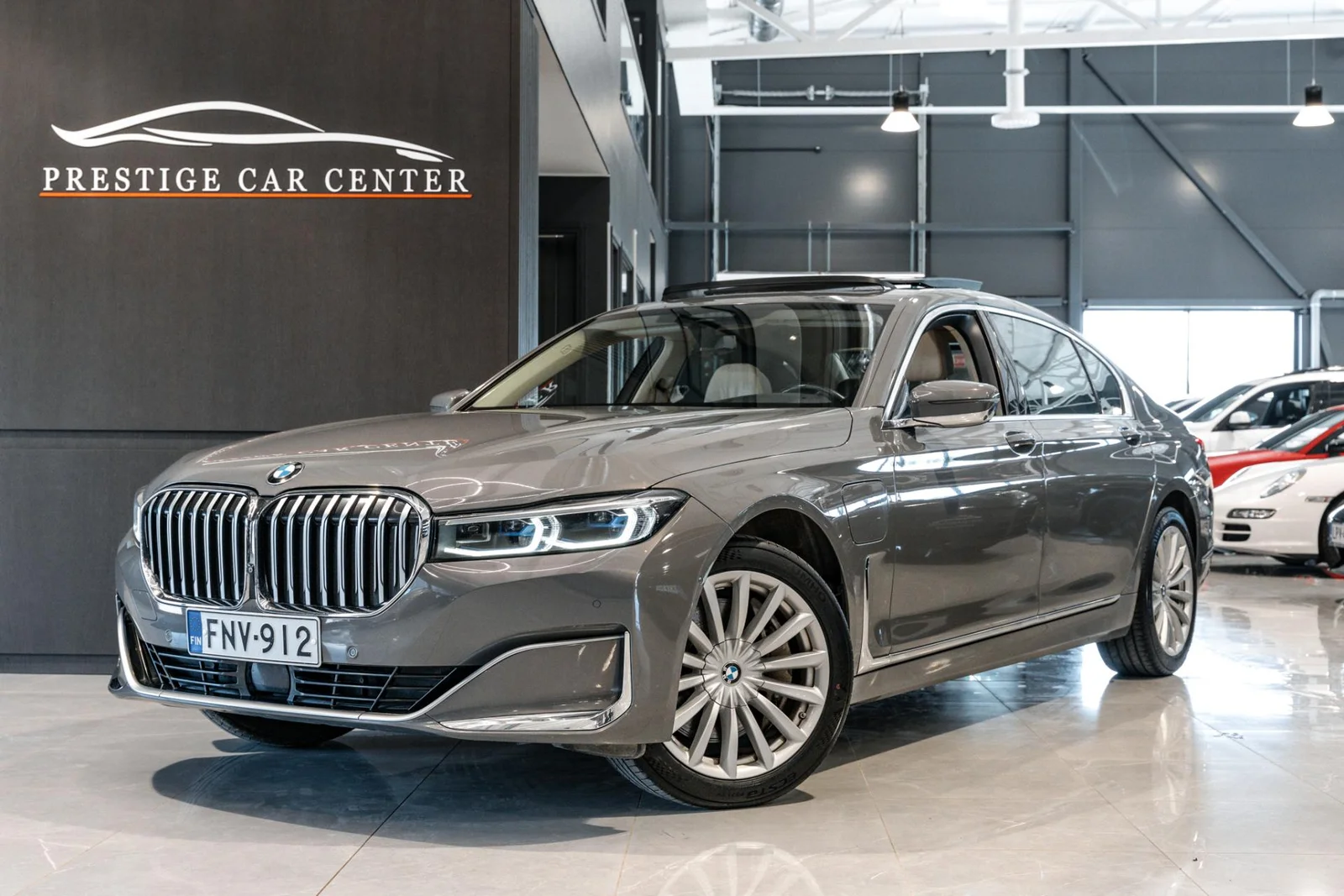 BMW 745 G12 Sedan 745Le A xDrive HUIPPUVARUSTELTU!, kuva 1